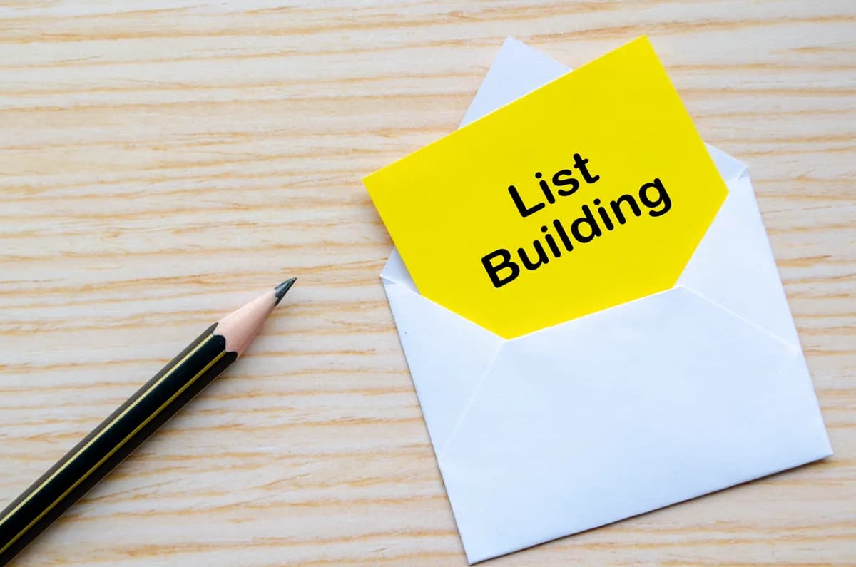 Lead magnet opt-in form generating email subscribers for list building