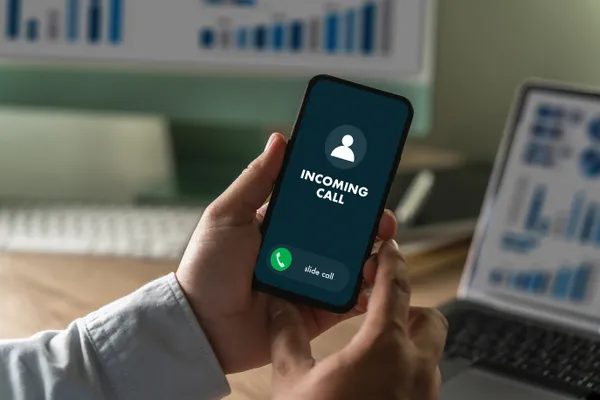 Business setting up call tracking to attribute phone leads to marketing campaigns